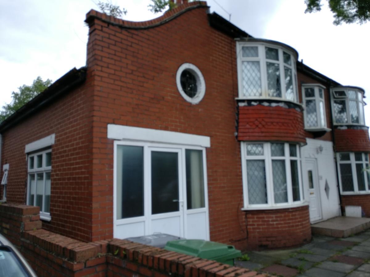 Old Trafford Guest House Sale Exterior photo